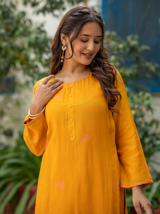 Women Yellow Pure Viscose Jacquard Kurta with Lotus Motifs & Solid Pants