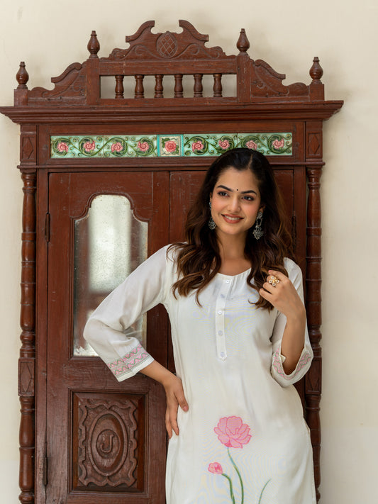 Women White Viscose Jacquard Kurta with Pink Lotus Woven Design & Solid Pants