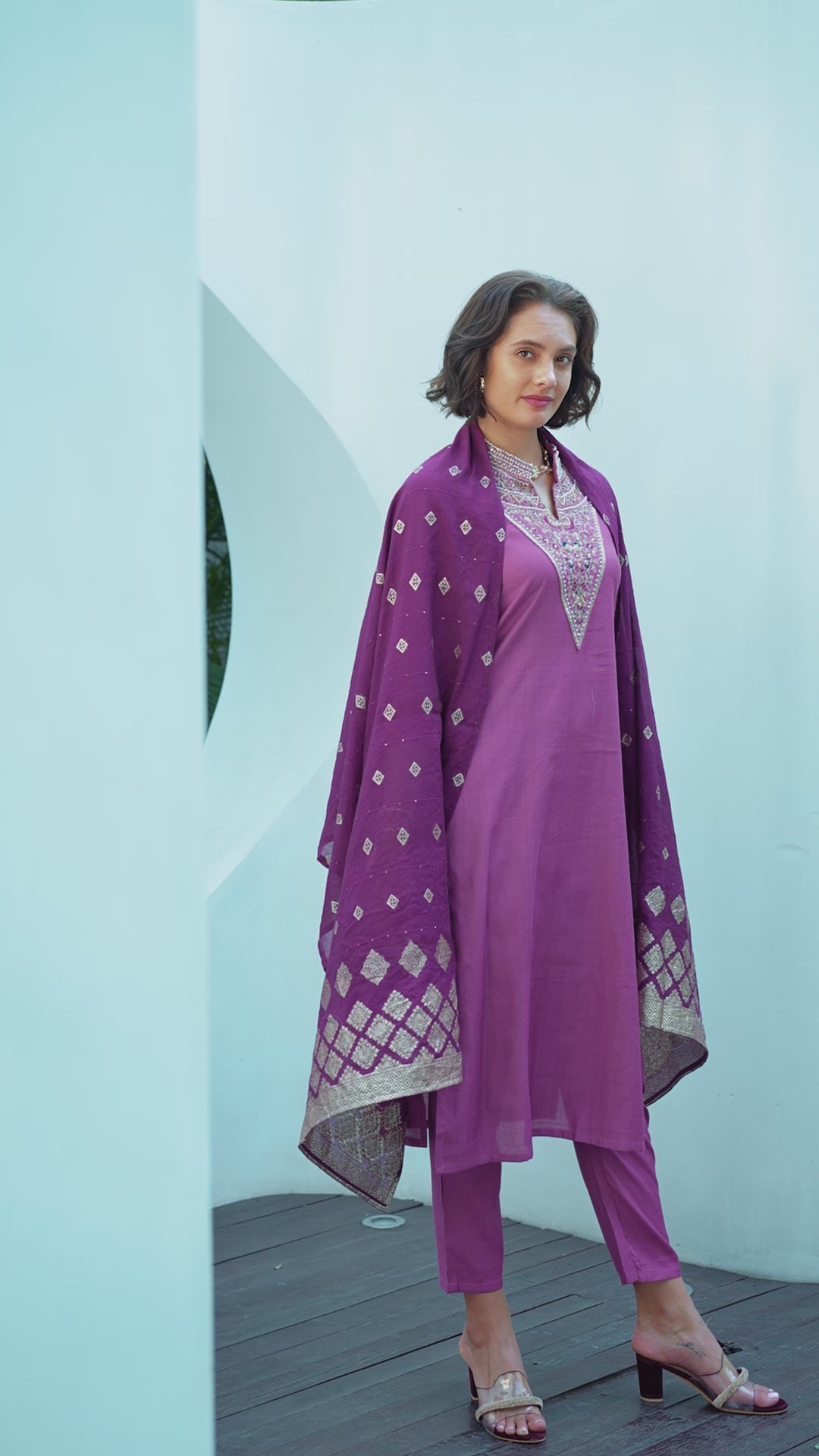 Onion Pink Embroidered Kurta Set with Vatican Trouser & Chanderi Dupatta
