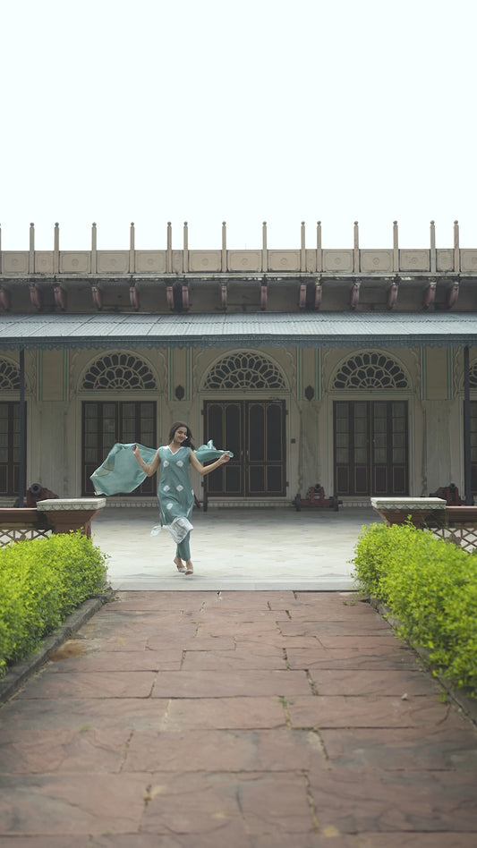 Aspora Seagreen Pure Silk Shibori Printed Straight Kurta With Trousers & Dupatta